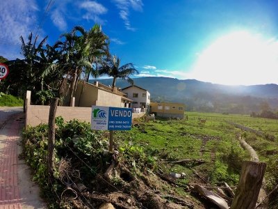 CÓD. V048 - Terreno em Costa Macacu - Garopaba